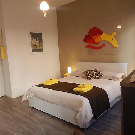 Apartment Camilla เวนิส ภายนอก รูปภาพ